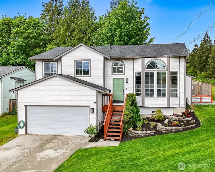 8029 Crown Ridge BLVD, Arlington, WA 98223