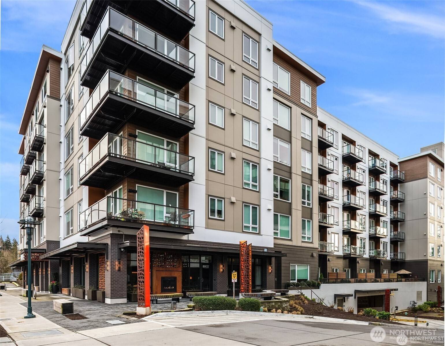 11903 NE 128th ST #205, Kirkland, WA 98034