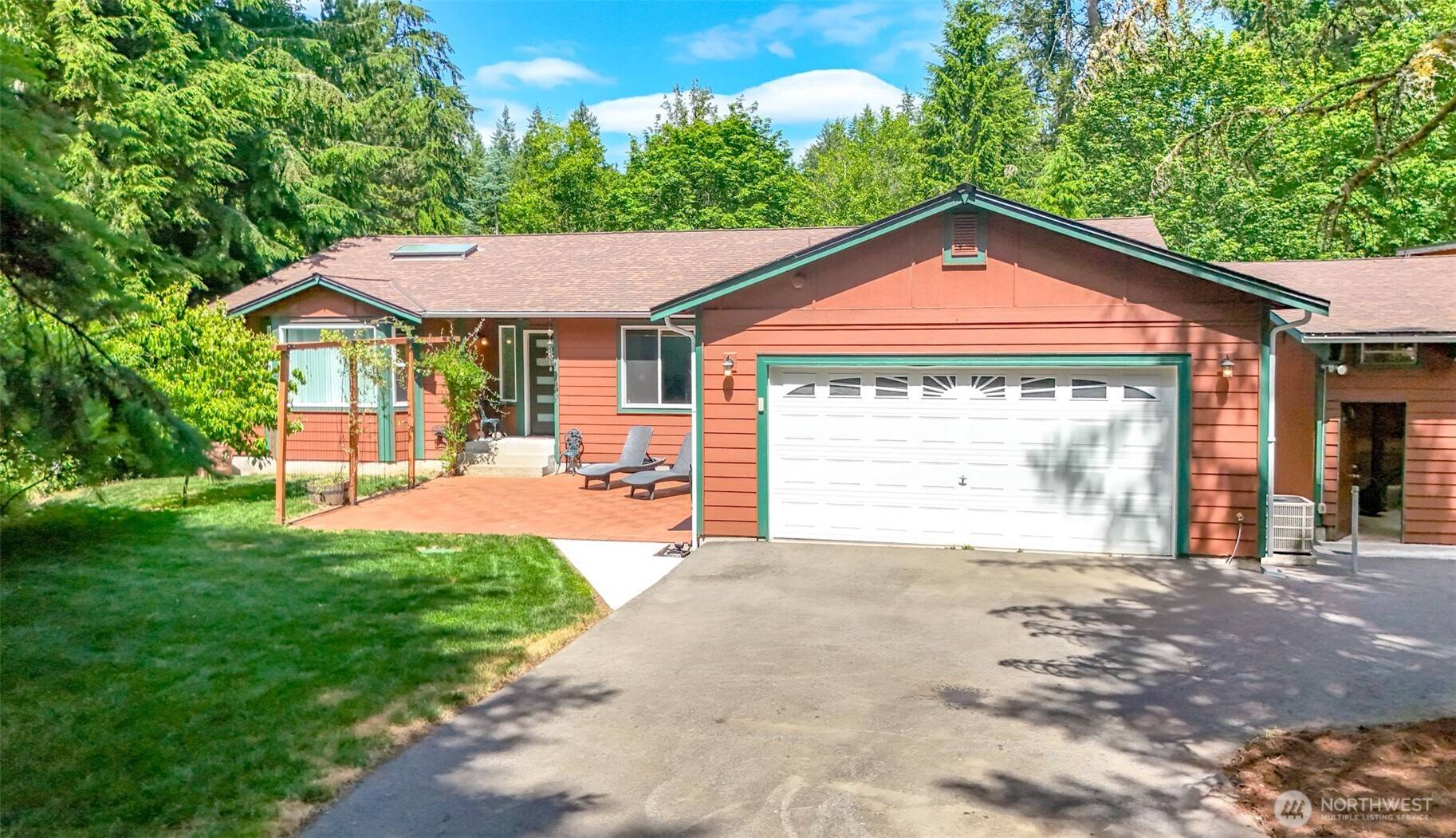 15666 SE 303rd PL, Kent, WA 98042