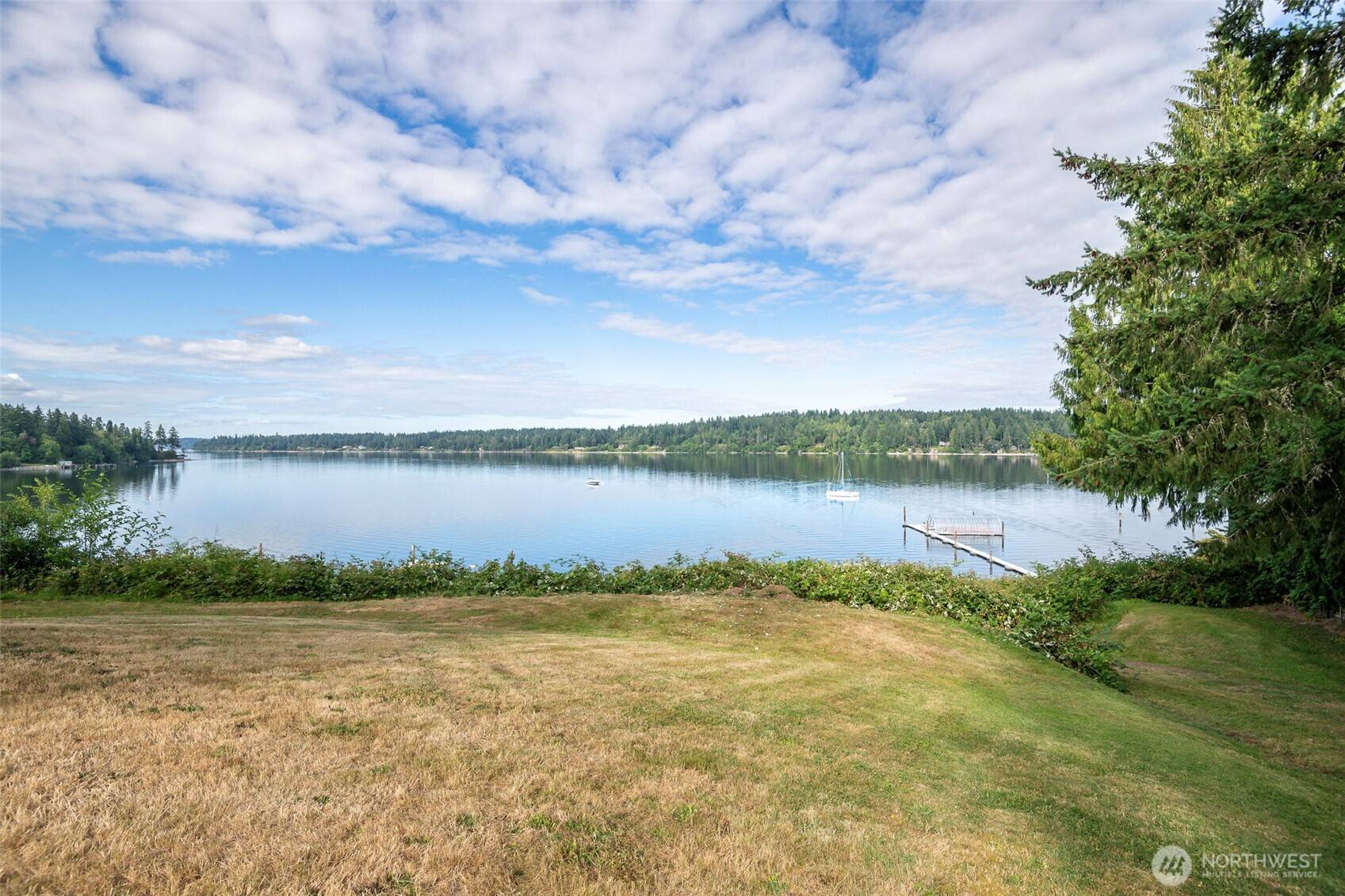 7644 Shore Acres DR NE, Olympia, WA 98506