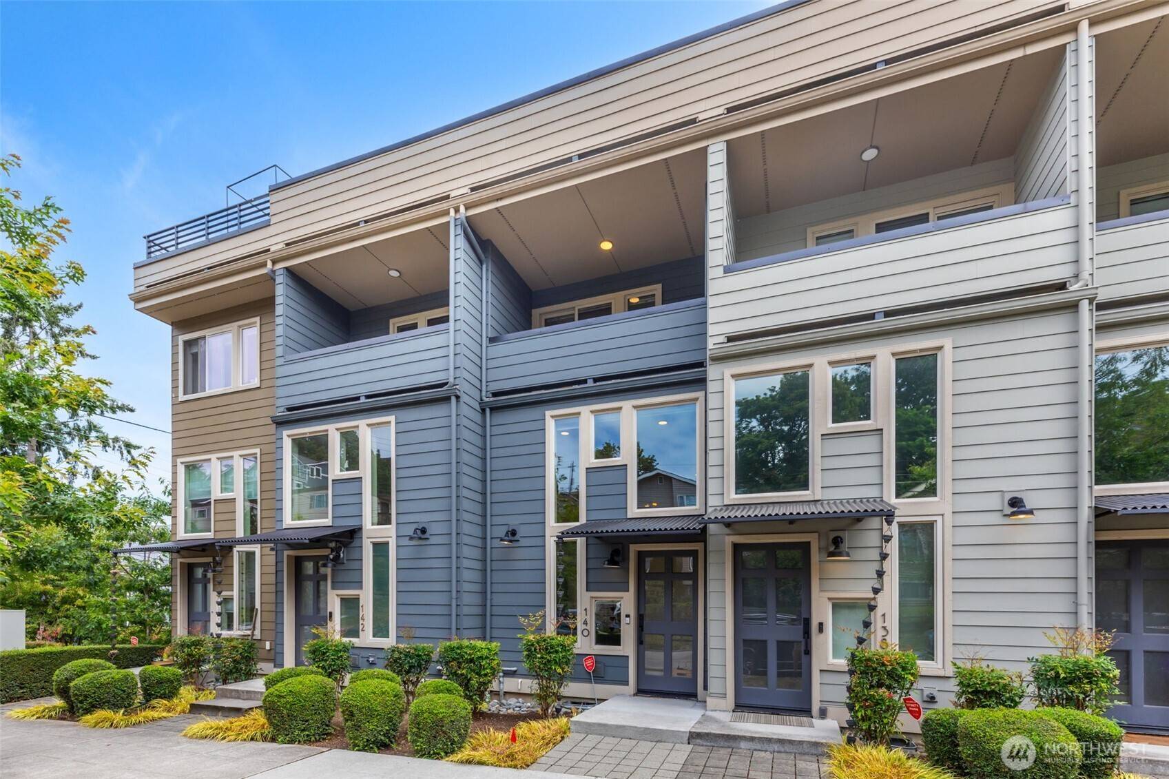 140 26 AVE E, Seattle, WA 98112