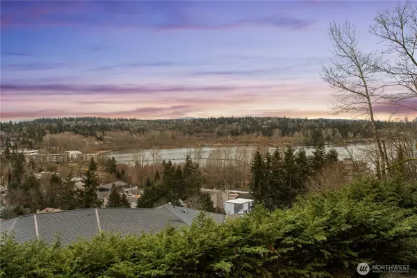 Kirkland, WA 98034,0 XXXX NE 117th PL