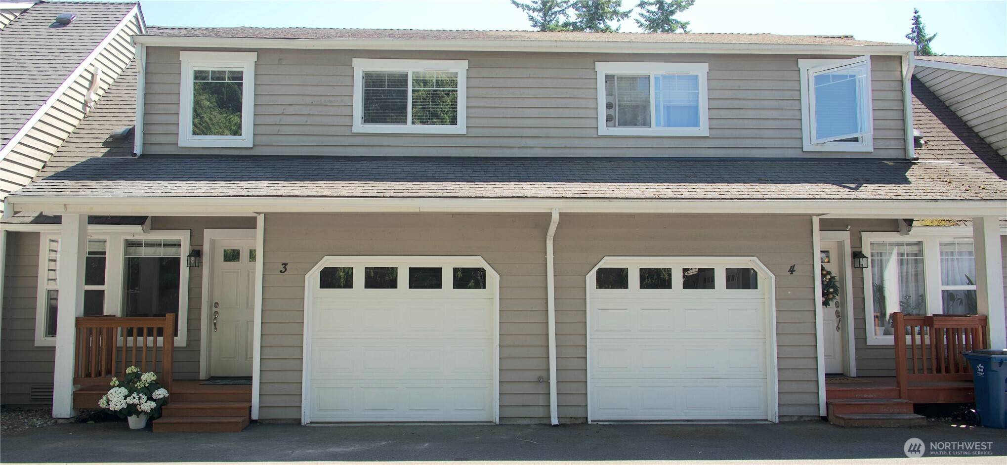8044 212th ST SW #3, Edmonds, WA 98026