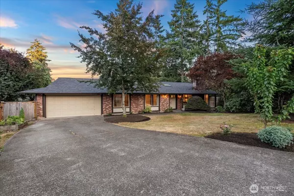 2806 178th AVE NE, Redmond, WA 98052