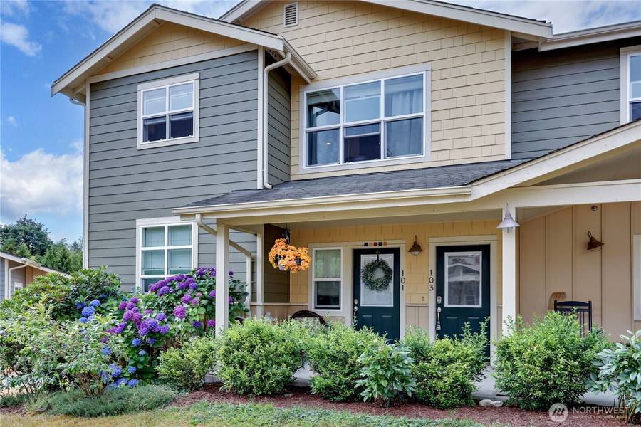 7701 Beacon PL NE #103, Bremerton, WA 98311