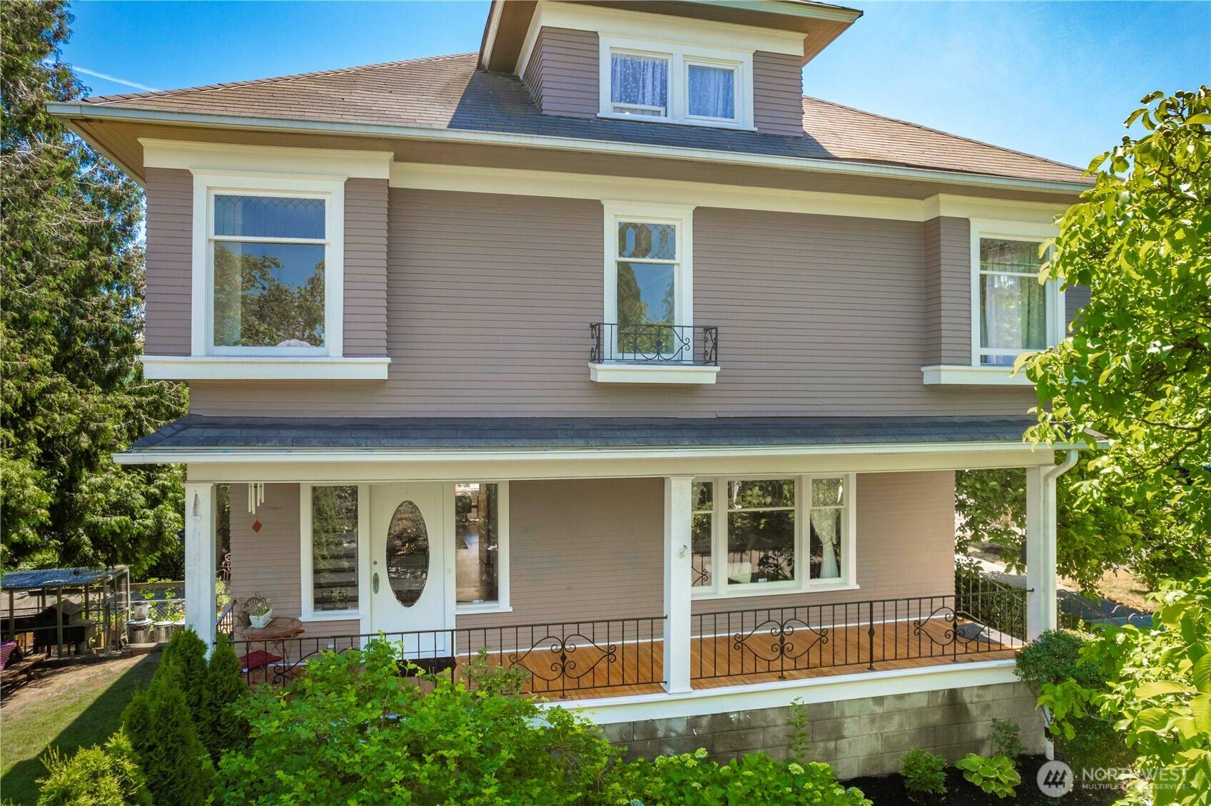 1721 N Steele ST, Tacoma, WA 98406