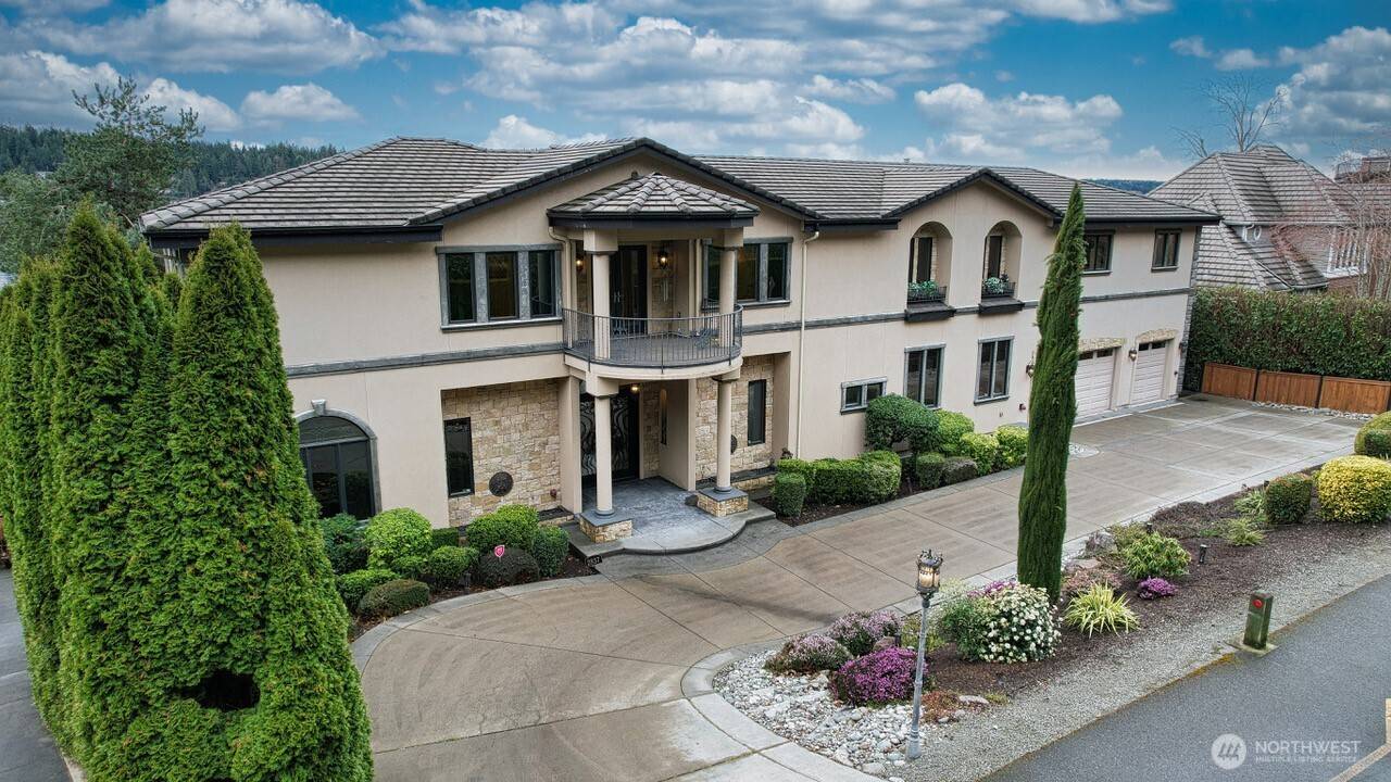2837 E Lake Sammamish Pkwy NE, Sammamish, WA 98074