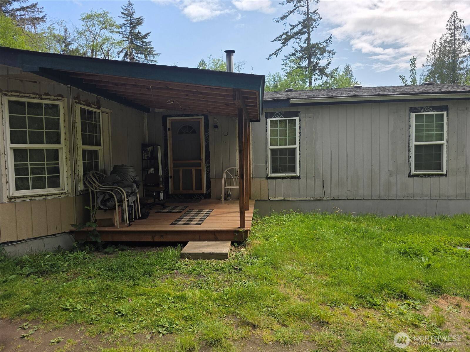 2020 SE Oak RD, Port Orchard, WA 98367
