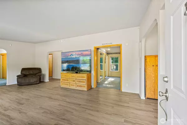 Port Orchard, WA 98367,11905 Triviere TRL SE