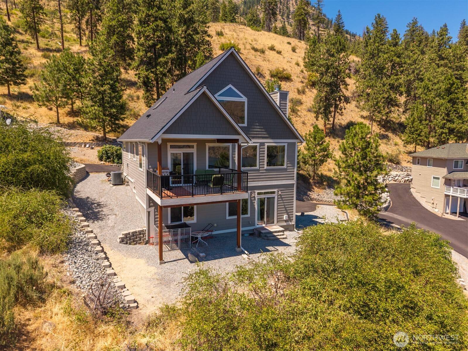 14522 Morning Sun DR, Chelan, WA 98816