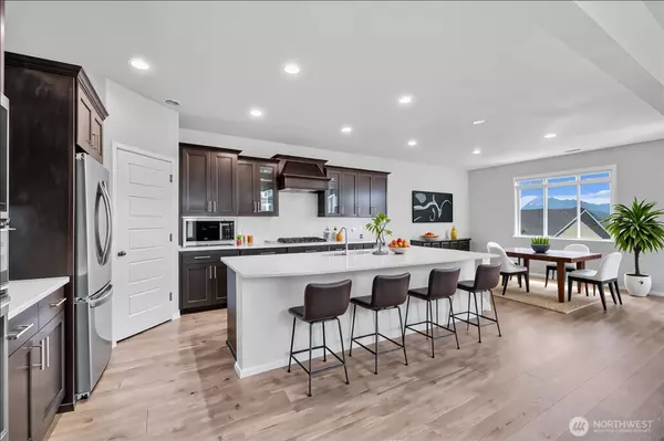 Lake Stevens, WA 98258,932 119th AVE SE