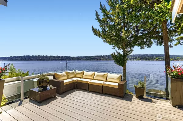 Kenmore, WA 98028,16035 Inglewood RD NE