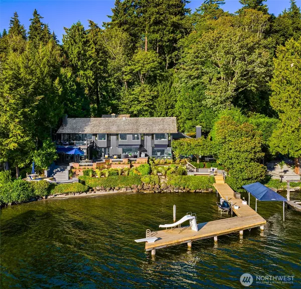 18 Holly LN, Mercer Island, WA 98040
