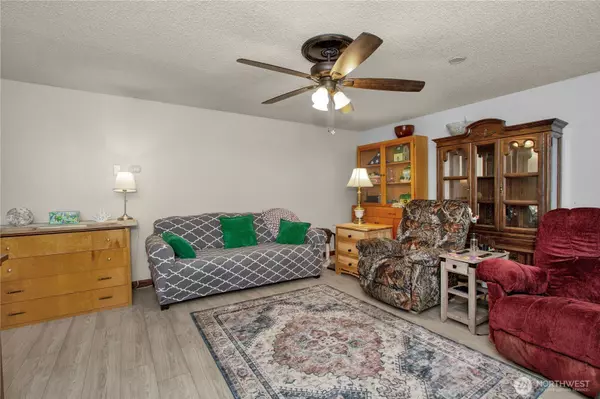 Tumwater, WA 98501,228 Lee ST SE