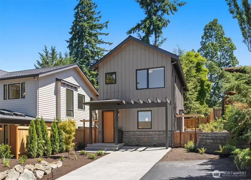 231 19th AVE, Kirkland, WA 98033