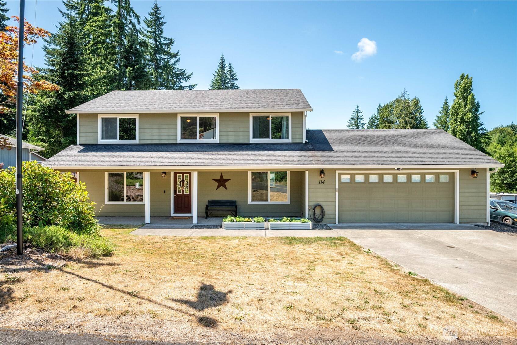 114 Deer Park LN, Kelso, WA 98626