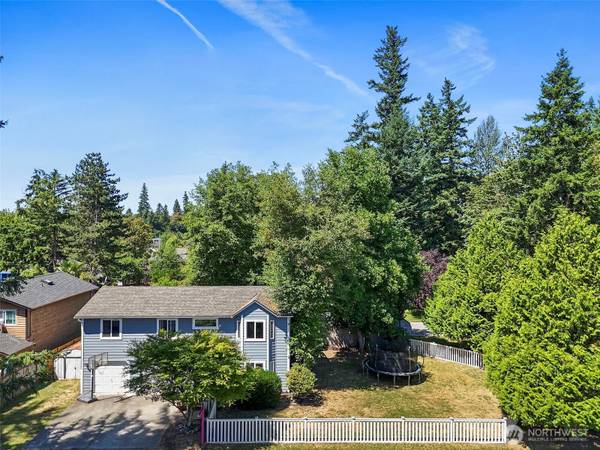 26603 220th PL SE, Maple Valley, WA 98038