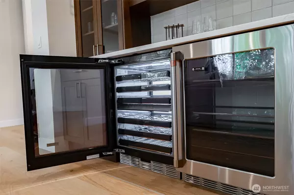 Federal Way, WA 98023,541 SW 366th ST #1