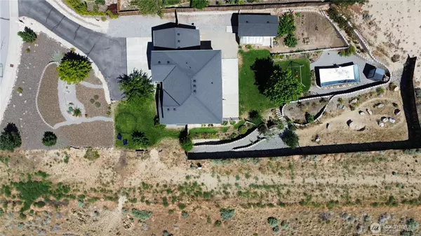 East Wenatchee, WA 98802,1243 Wheatridge DR