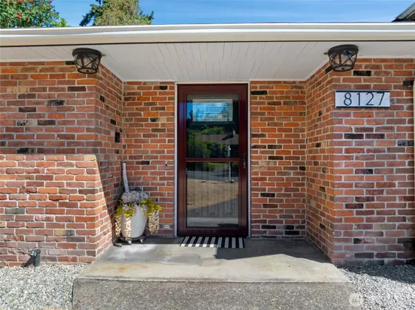 Lakewood, WA 98498,8127 Sherwood Forest ST SW
