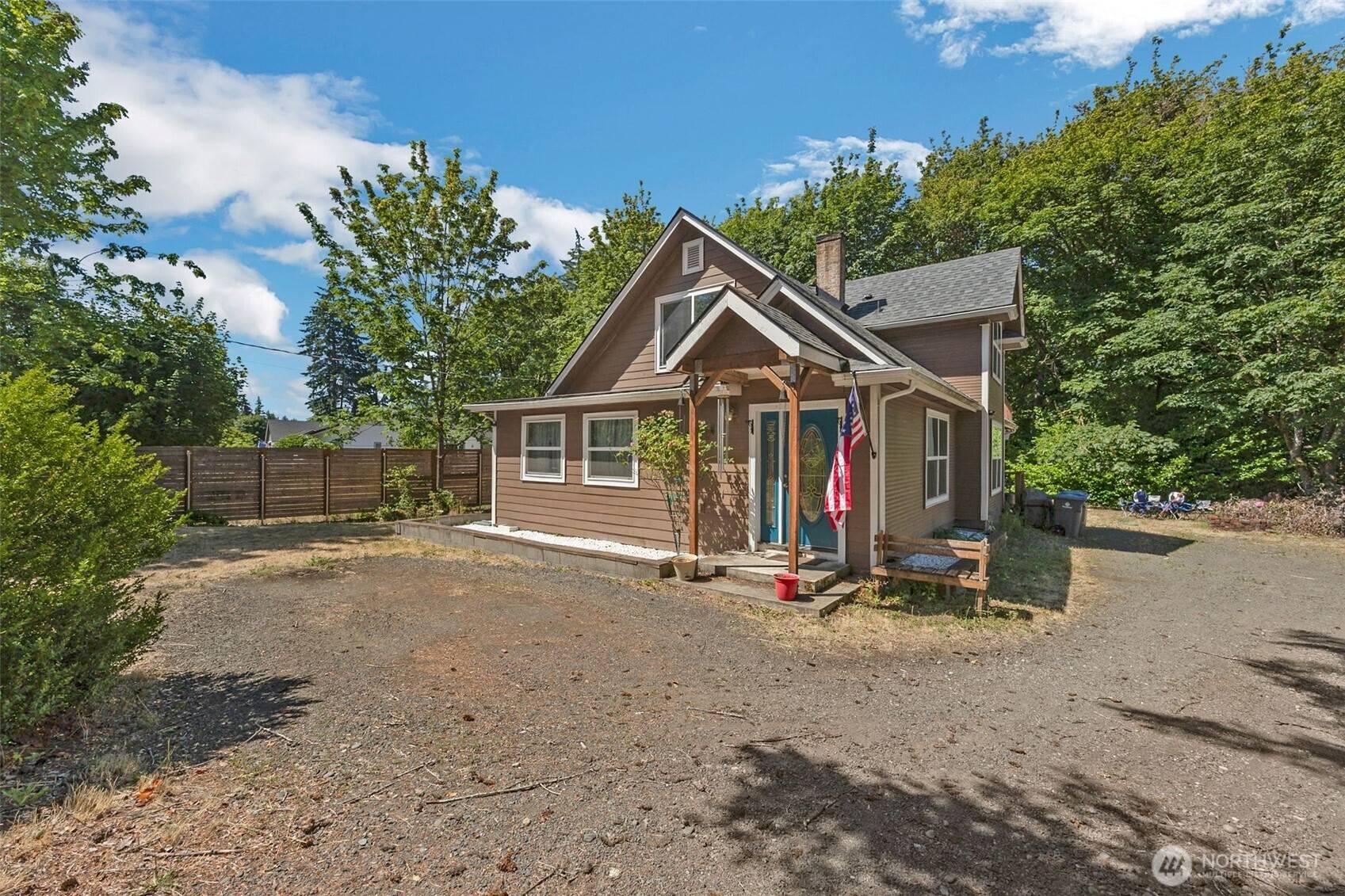 1533 Northcliff RD, Shelton, WA 98584