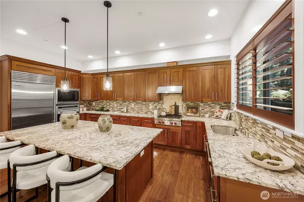 Bellevue, WA 98007,14424 SE 17TH ST