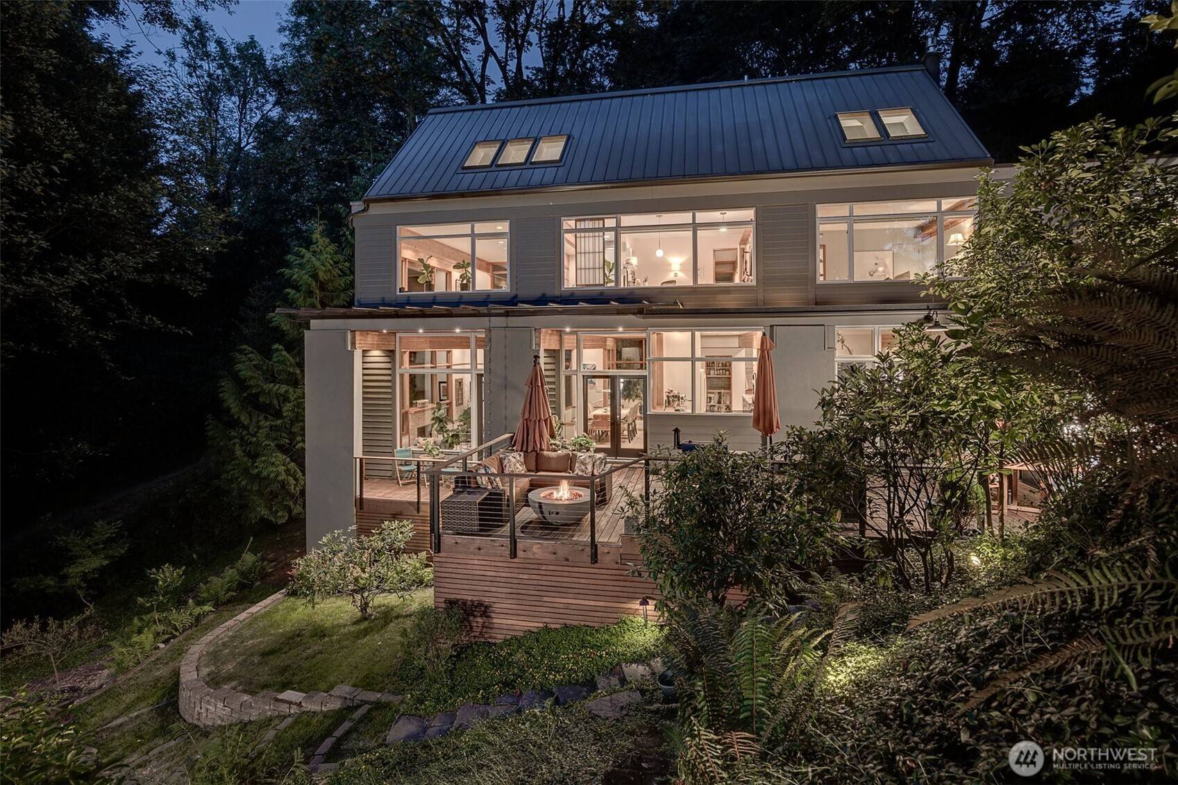 7236 Holly Hill DR, Mercer Island, WA 98040