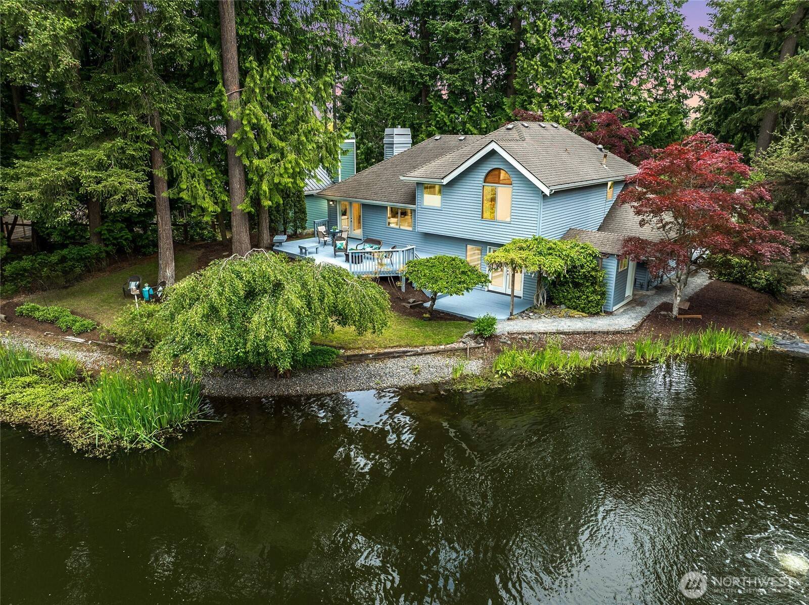 11423 NE 104th ST, Kirkland, WA 98033