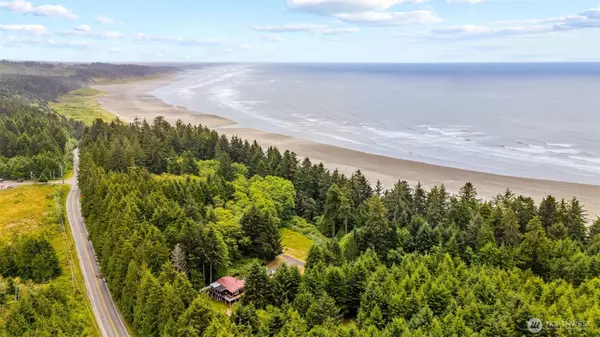 Taholah, WA 98587,38 Ocean view DR S