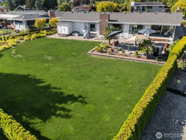 13835 SE 241st ST, Kent, WA 98042