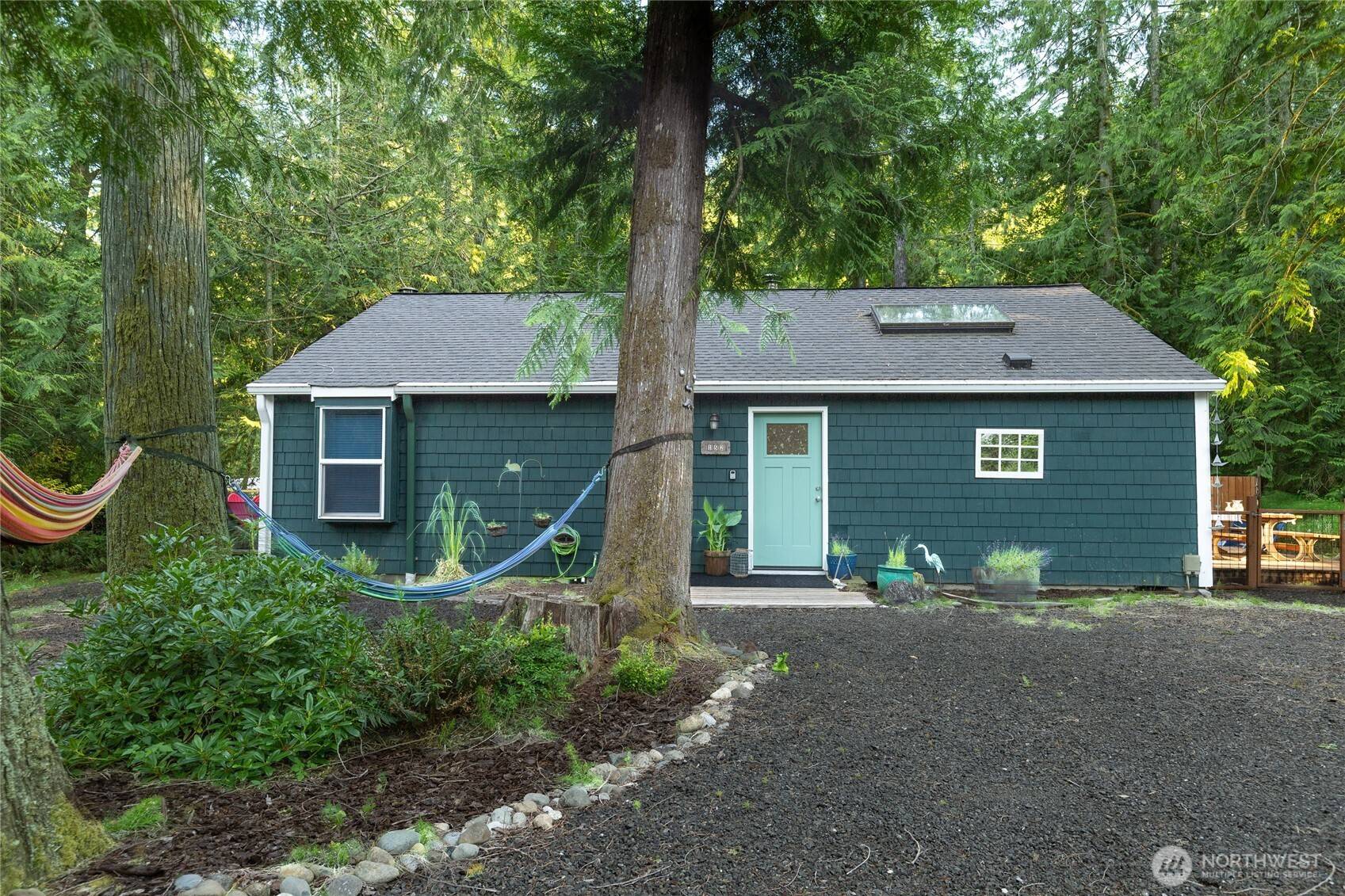 152 E Barnacle BLVD, Shelton, WA 98584