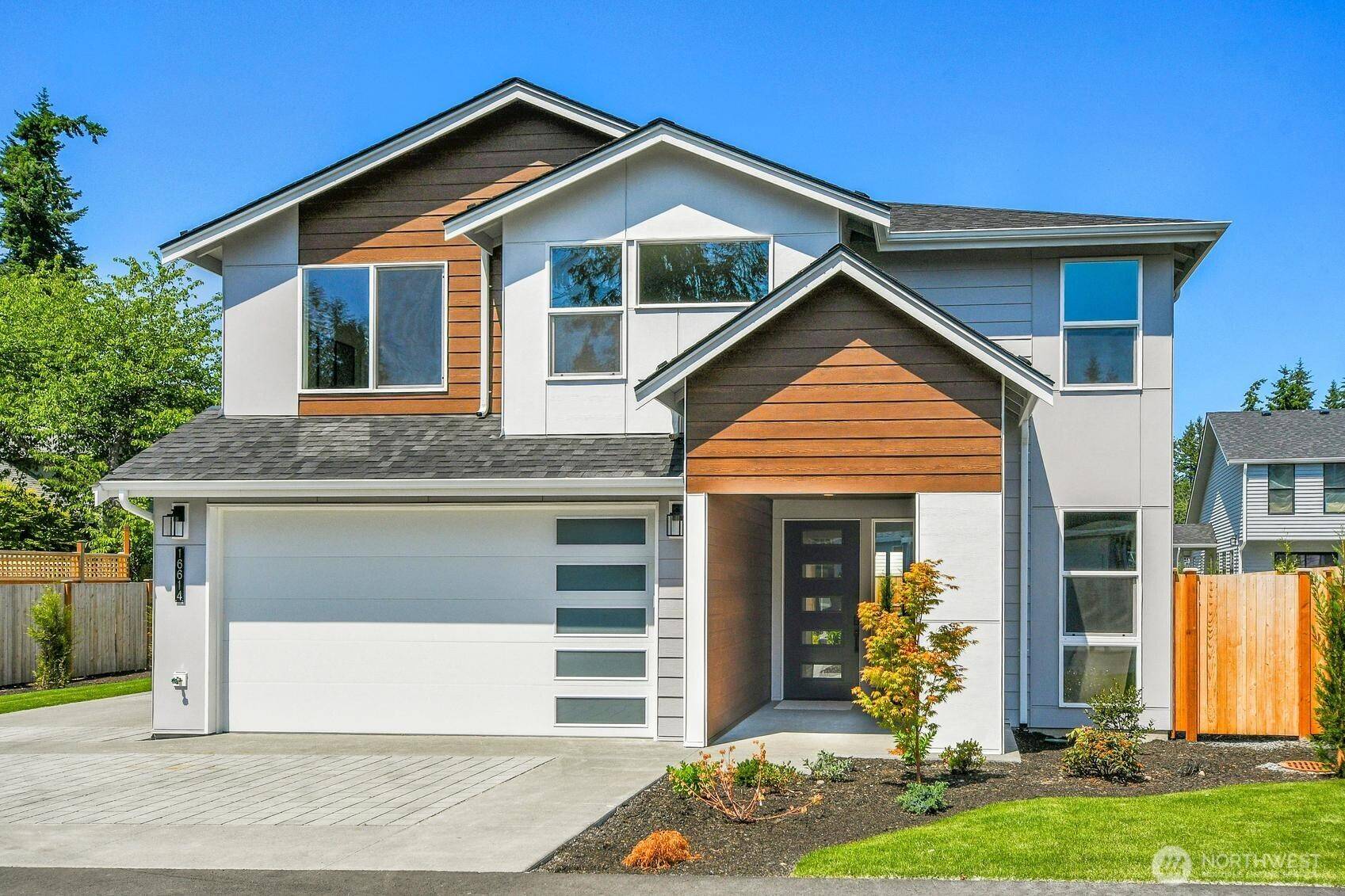 16614 63rd AVE W #A, Lynnwood, WA 98037
