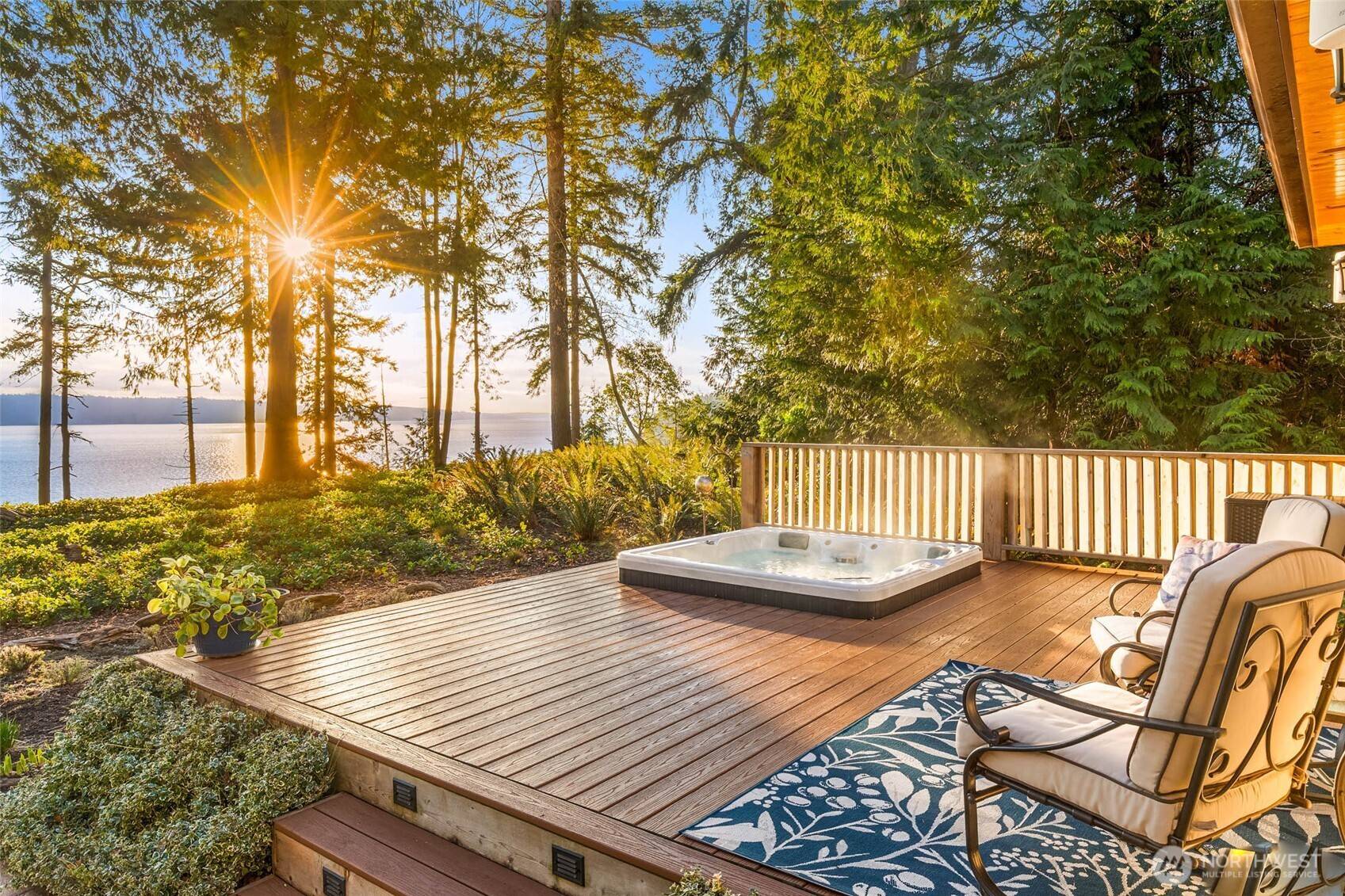 2527 Bretland RD, Camano Island, WA 98282