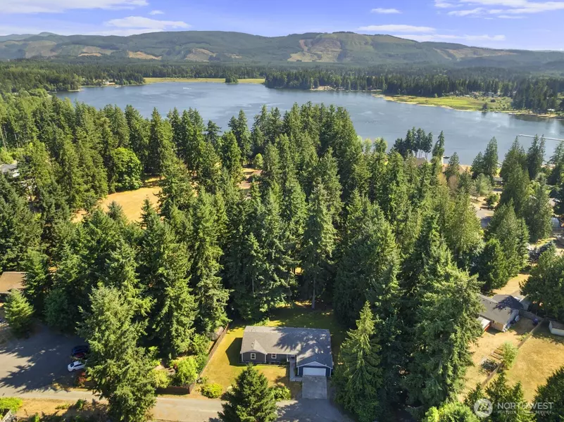 17505 Scenic Shores CT SE, Yelm, WA 98597