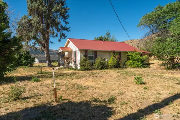 Chelan, WA 98817,750 4th ST