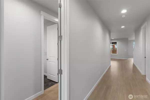 Bonney Lake, WA 98391,20328 146th Street Ct E #704