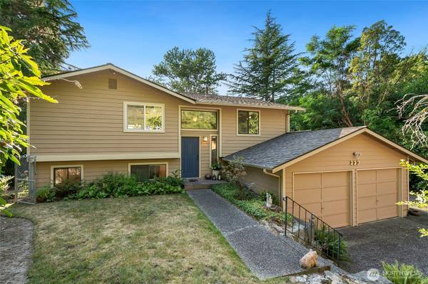 223 19th AVE, Kirkland, WA 98033