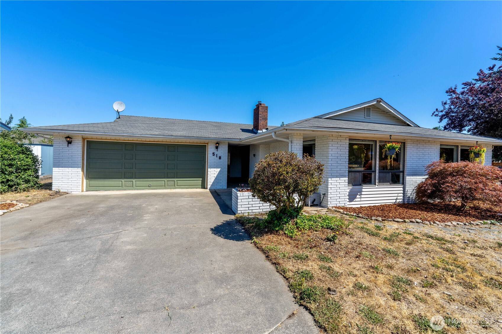 518 E Willow ST, Sequim, WA 98382