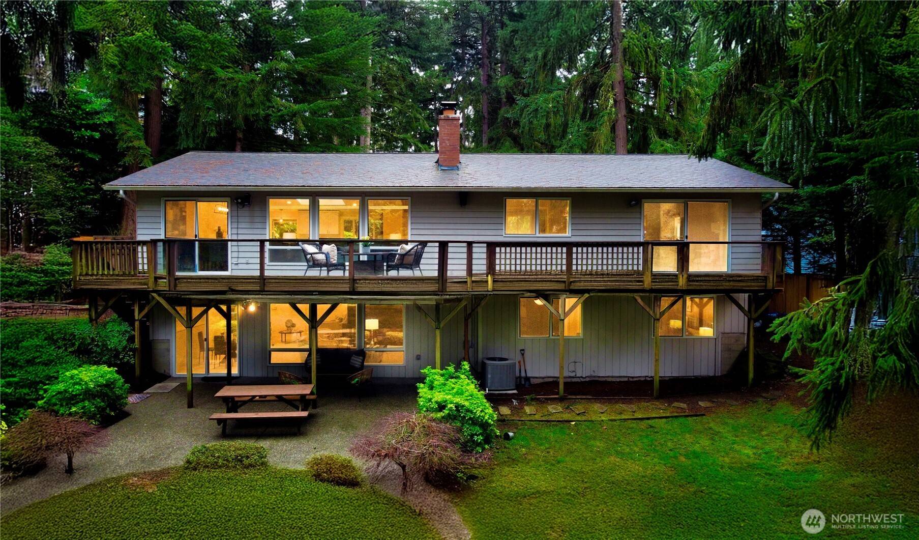 15930 SE 43rd ST, Bellevue, WA 98006