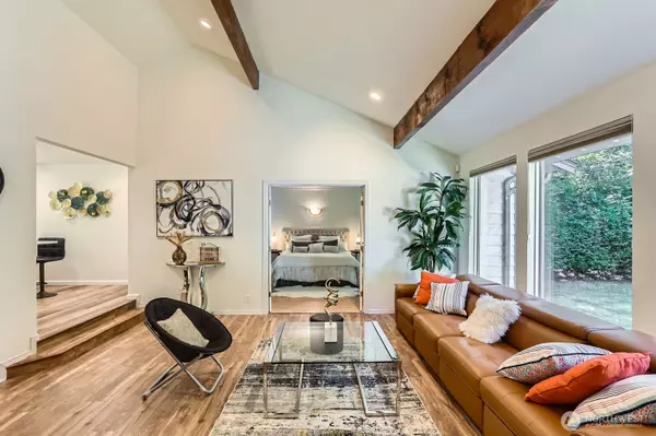 Redmond, WA 98053,23732 NE 63rd PL