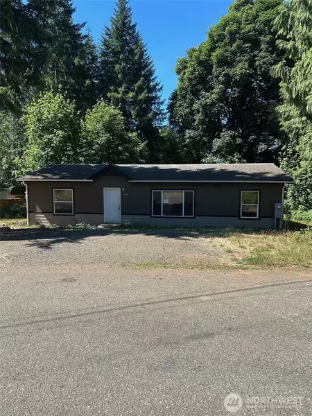 540 E Wood LN, Shelton, WA 98584