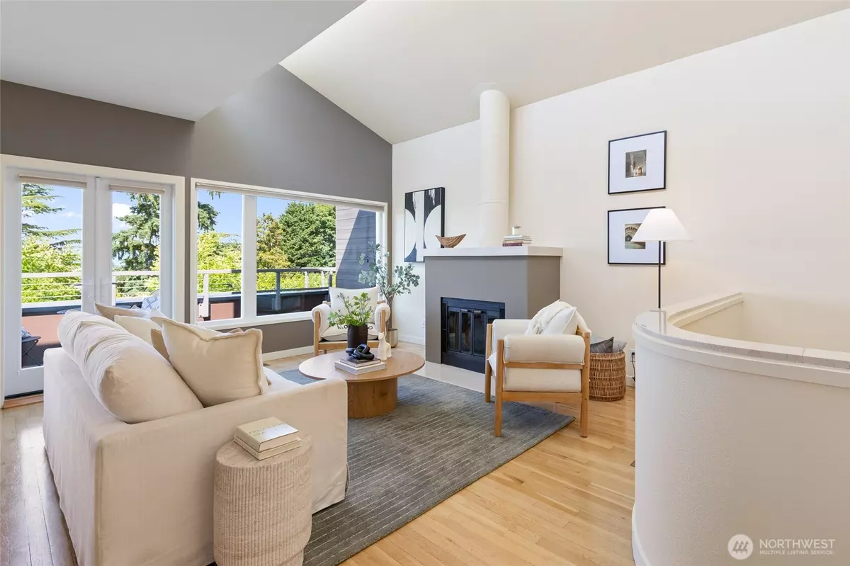 Seattle, WA 98107,101 NW 58th ST #10