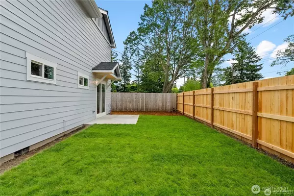 Lakewood, WA 98498,9227 -9229 SW Kenwood