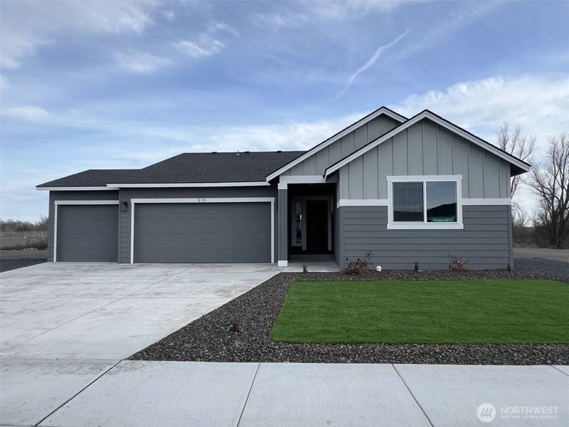 515 N Ruddy ST, Moses Lake, WA 98837