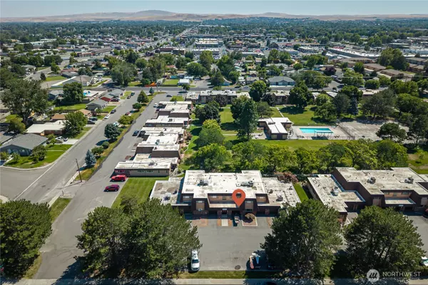 Kennewick, WA 99336,2913 W John Day AVE #D-103