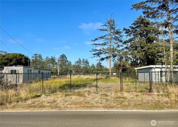 Ocean Shores, WA 98569,734 S Rain ST NE