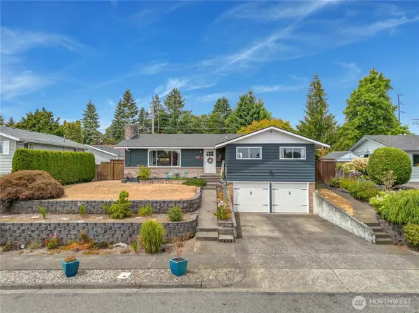 1464 N Woodlawn ST, Tacoma, WA 98406