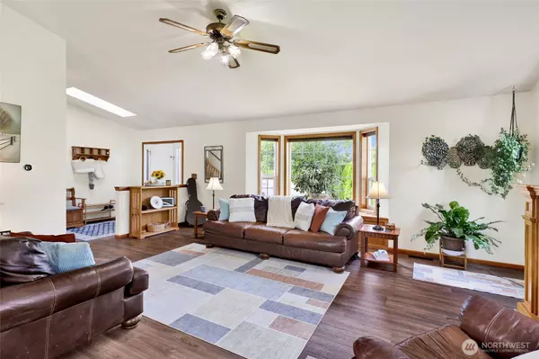 Lynden, WA 98264,1048 Edgewater LN
