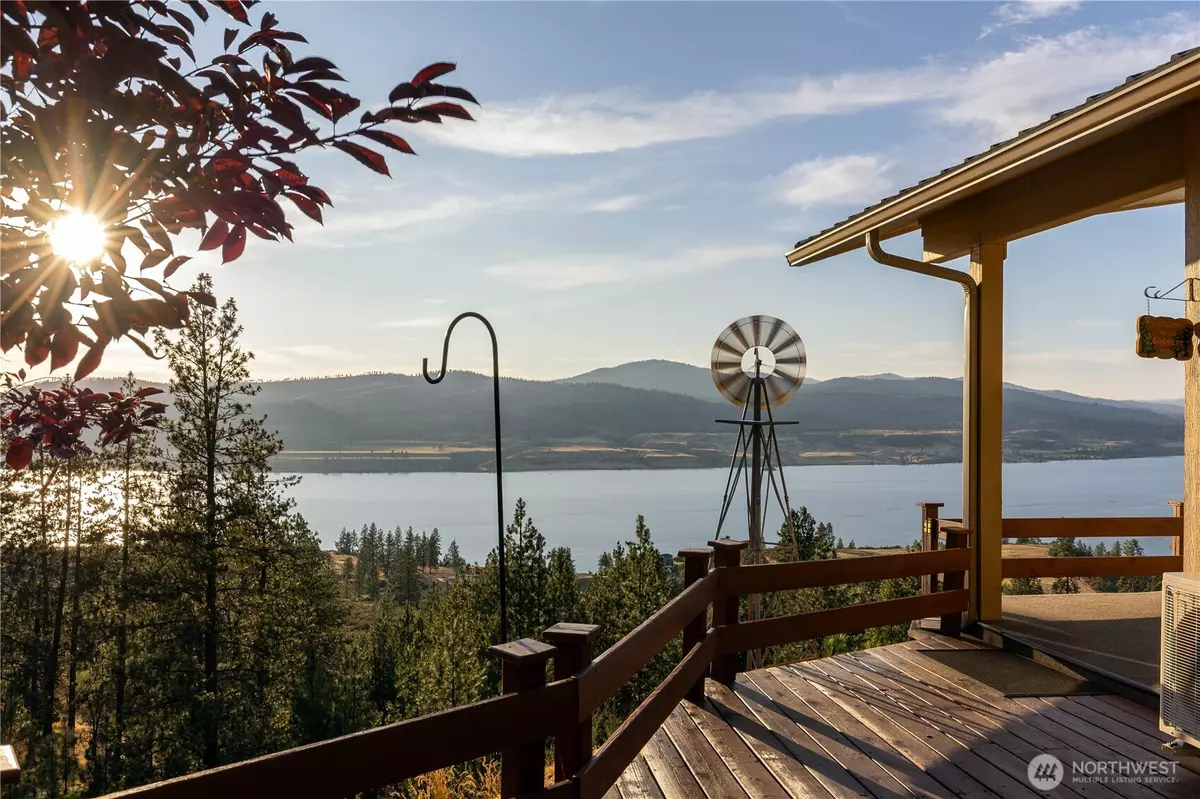 Deer Meadows, WA 99122,39235 Sun Ridge N