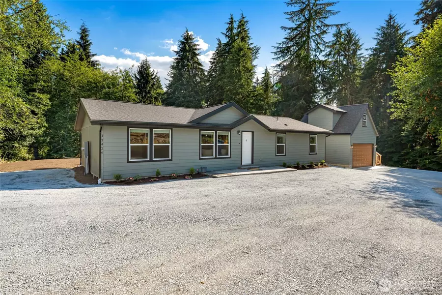 11426 Chain Lake Road, Snohomish, WA 98290